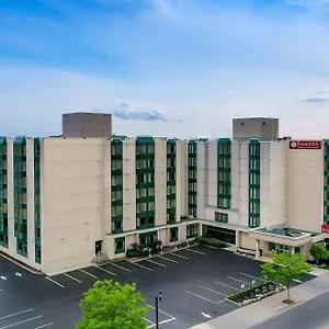 Ramada By Wyndham Near The Falls 3*, Niagara Falls Canada